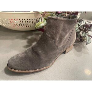 PAUL GREEN Logan Bootie in Grey SUEDE ARCH SUPPORT COMFORT SLEEK, Size 5 M